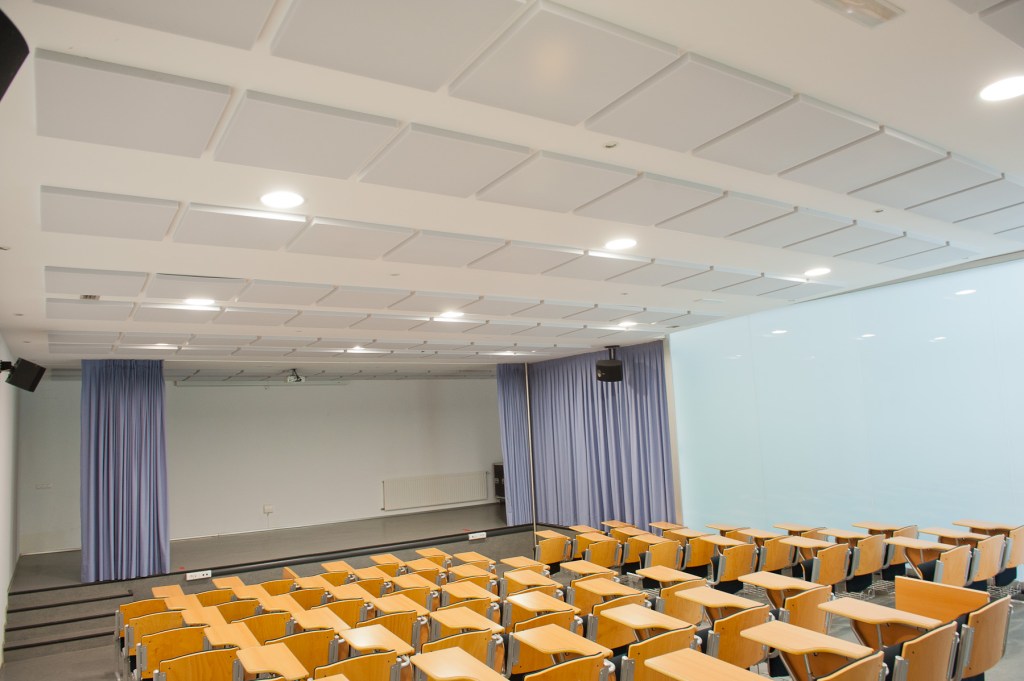 WHITE SQUARE - EOI VILAGARCIA